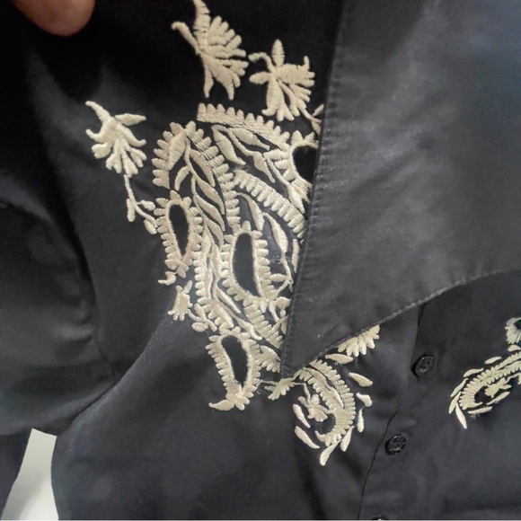 Max Studio Black Embroidered Shirt size M - Picture 7 of 12